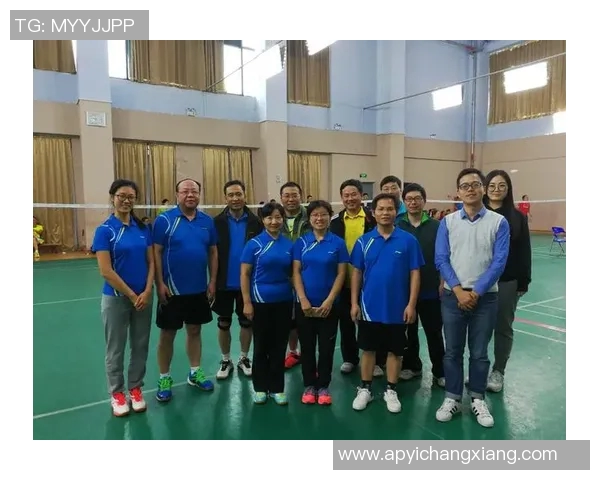 重庆羽毛球队勇攀高峰的奋斗历程与冠军赛精彩回顾